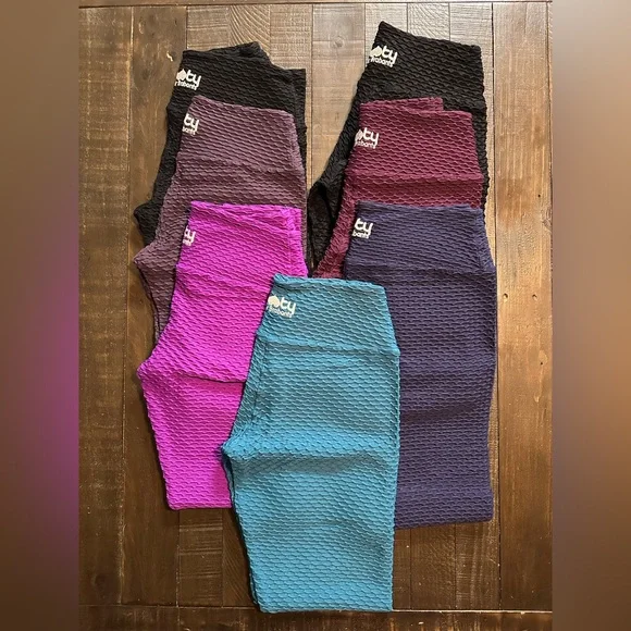 (7 Pairs) Booty by Brabants women’s leggings. Various colors. Size: One size. - Picture 1 of 2